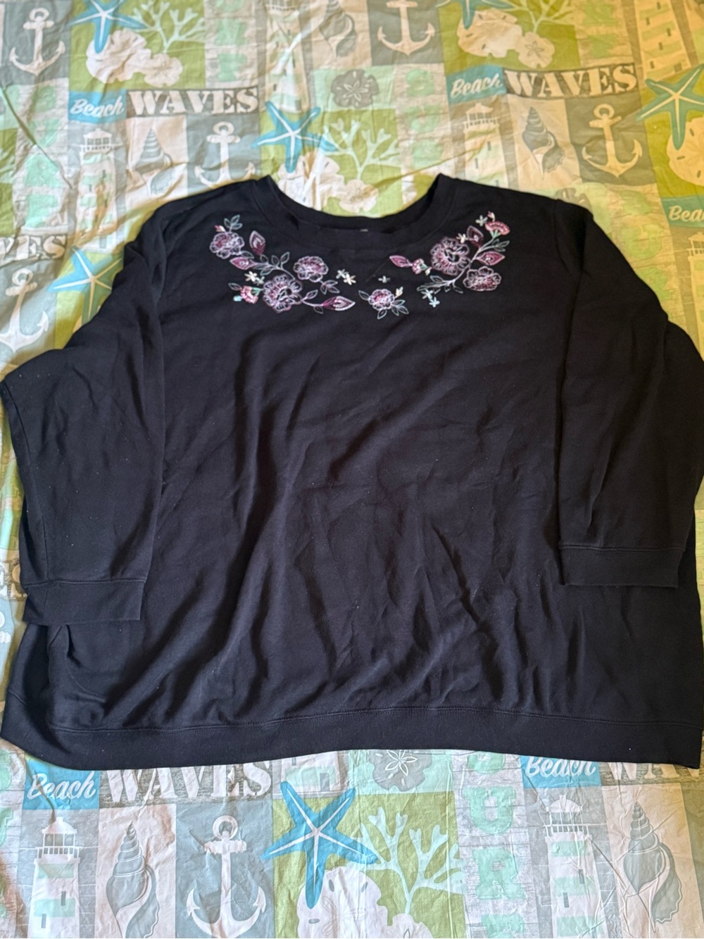 Woman Within Sweatshirt Plus Size 4X 34/36 Navy Embroidery